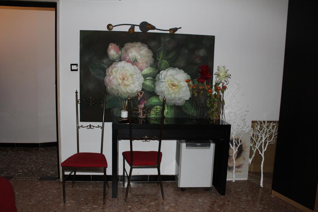 Flower Trani Ngoại thất bức ảnh